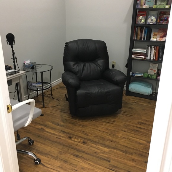 Meet your Posher, Tracy - Picture 10 of 11